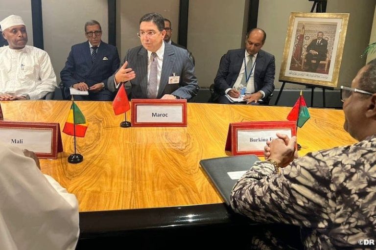وزراء خارجية دول الساحل يثمنون المبادرة الملكية الأطلسية ويؤكدون التزامهم بتفعيلها