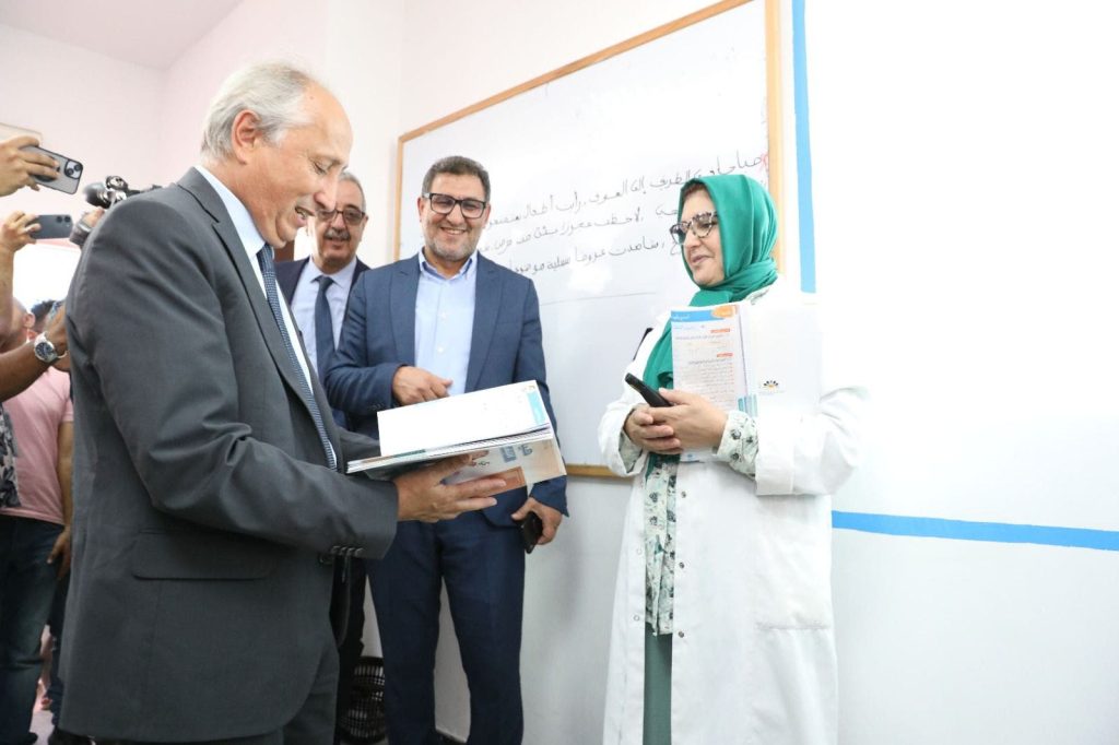 زيارة مفاجئة من برادة لمدرستين رائدتين بالعاصمة الرباط
