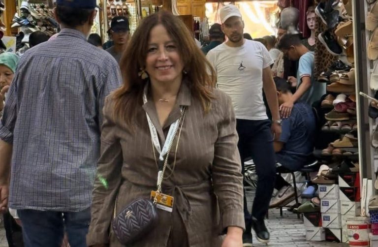 تقلا شمعون تستمتع بأجواء الرباط القديمة خلال مشاركتها في مهرجان سلا لفيلم المرأة