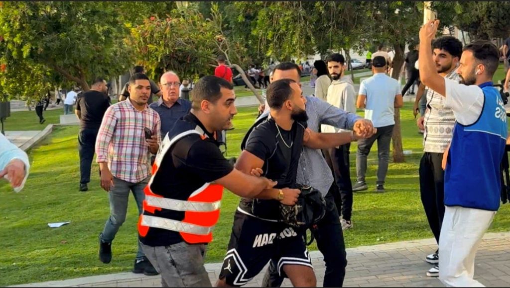 "جيل زد" يقود حراكًا مجتمعيًا في المغرب: من الاحتجاجات إلى إعادة تشكيل الوعي الجماعي