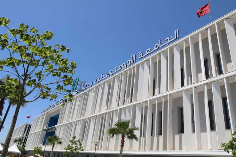 ثمانية باحثين من الجامعة الأورومتوسطية بفاس ضمن قائمة "ستانفورد" لأكثر العلماء تأثيرًا في العالم