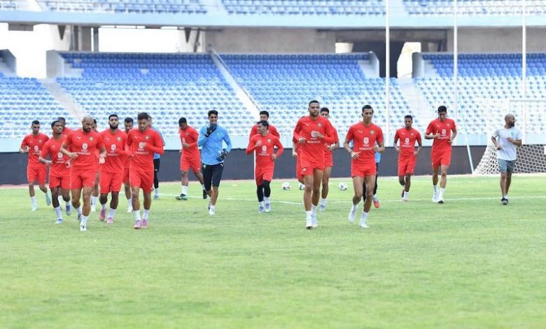 أجواء إيجابية تطبع تحضيرات "الأسود" أجواء إيجابية تطبع تحضيرات "الأسود"