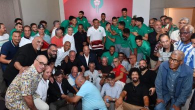 الجامعة تكرم قدماء لاعبي المنتخب