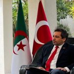 السفير التركي بالجزائر ينسف رواية نظام العسكر للتاريخ: 20% من الجزائريين “كراغلة”