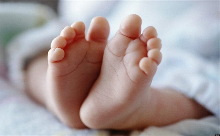 أم مغربية في تورينو تنفي اتهامات "اختطاف" طفلة وتؤكد كفالتها القانونية