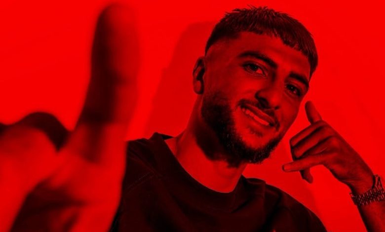 صلاح يتطلع إلى الاحتفال بالانتصارات صلاح يتطلع إلى الاحتفال بالانتصارات