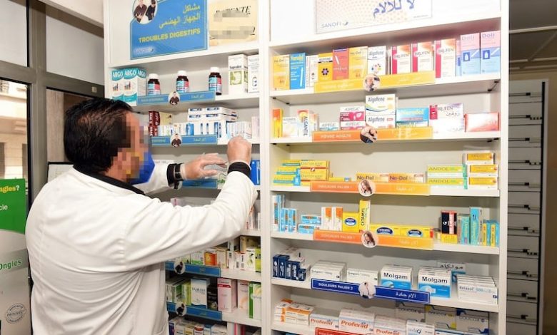 لجنة تؤطر النموذج الجديد للصيدليات