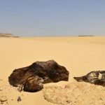 بين الشغف العلمي والسوق السوداء.. تقرير يسلط الضوء على الاهتمام المتزايد بالنيازك في المغرب