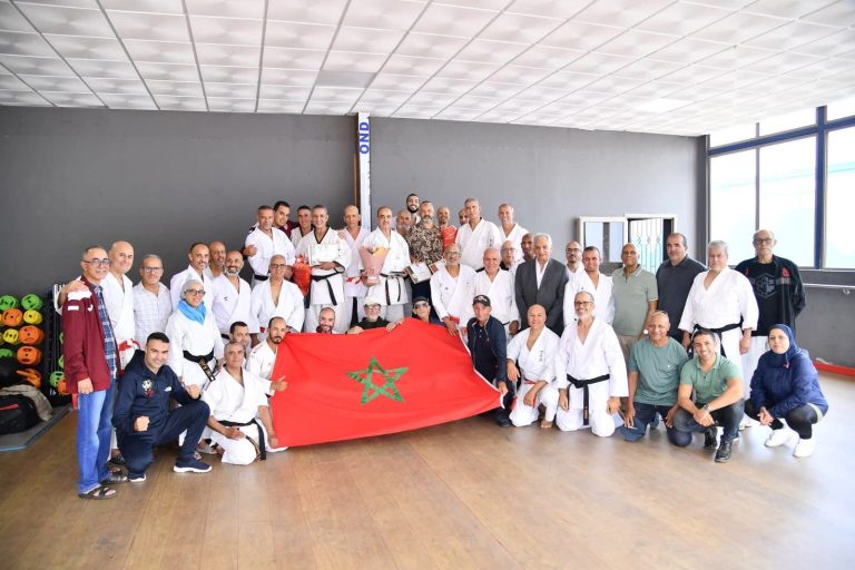 البيضاء.. لقاء رياضي جمع أساتذة الكراطي بالمغرب البيضاء.. لقاء رياضي جمع أساتذة الكراطي بالمغرب