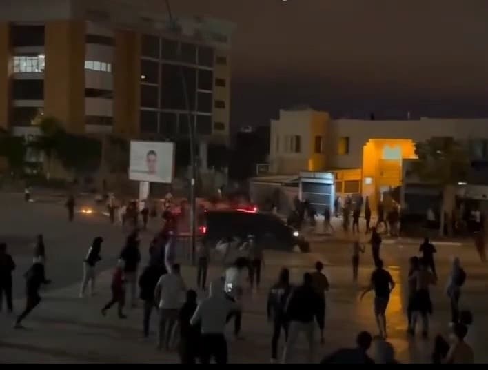 إصابات في صفوف الأمن والقوات المساعدة خلال احتجاجات وجدة