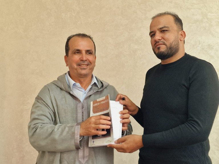 تزنيت: حفل توقيع كتاب "تنكيفت نتبراييمين" يضيء موسم سيدي بوعبداللي