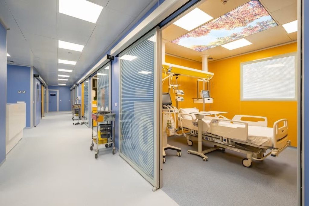 رصد 50 مليون درهم لبناء مستشفى القرب بعين عودة رصد 50 مليون درهم لبناء مستشفى القرب بعين عودة