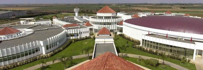 منطقة صناعية جديدة بمكناس لخلق فرص الشغل وجذب الاستثمارات الكبرى منطقة صناعية جديدة بمكناس لخلق فرص الشغل وجذب الاستثمارات الكبرى