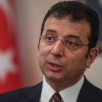 القضاء التركي يستدعي رئيس بلدية إسطنبول بتهمة التجسس