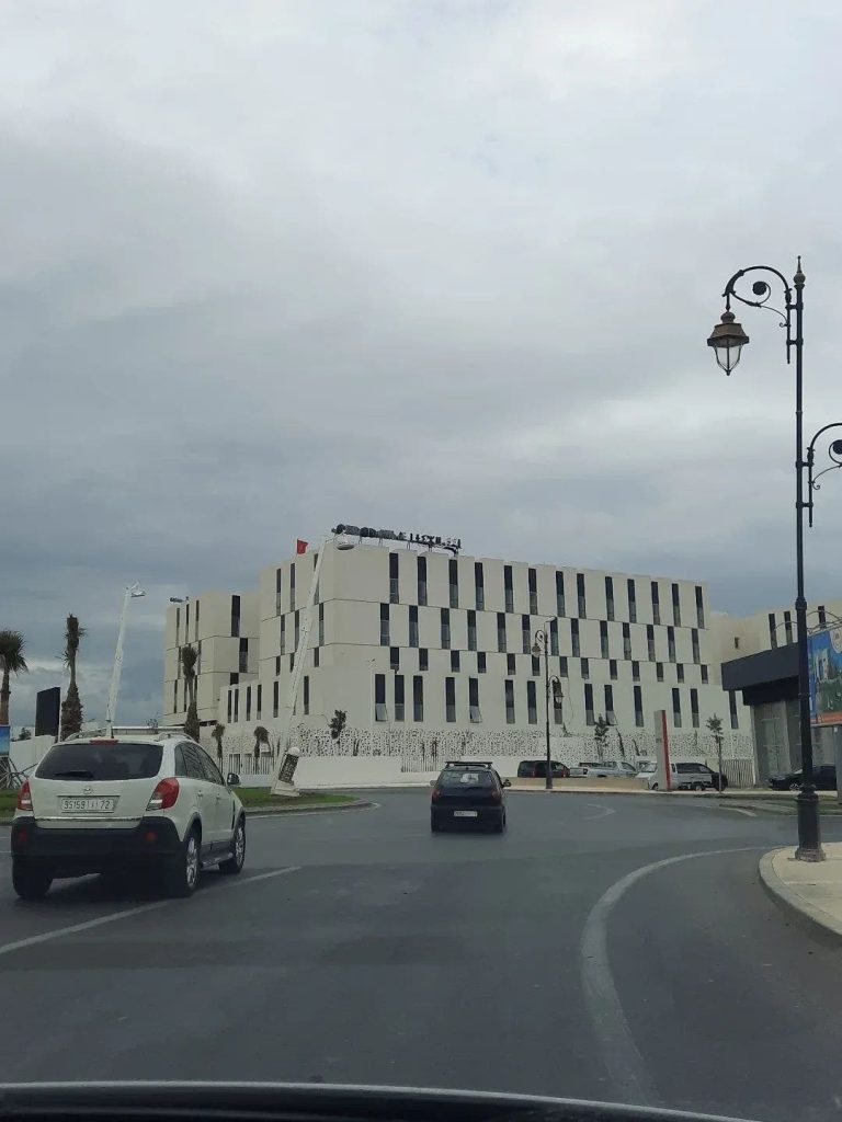 قانون المالية 2026.. الحكومة تموّل مشاريع إنجاز مستشفيات في تطوان ووزان قانون المالية 2026.. الحكومة تموّل مشاريع إنجاز مستشفيات في تطوان ووزان