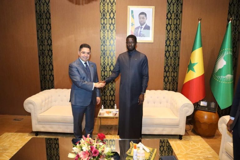 رئيس السنغال يستقبل بوريطة لتعزيز الشراكة الاستراتيجية مع المغرب