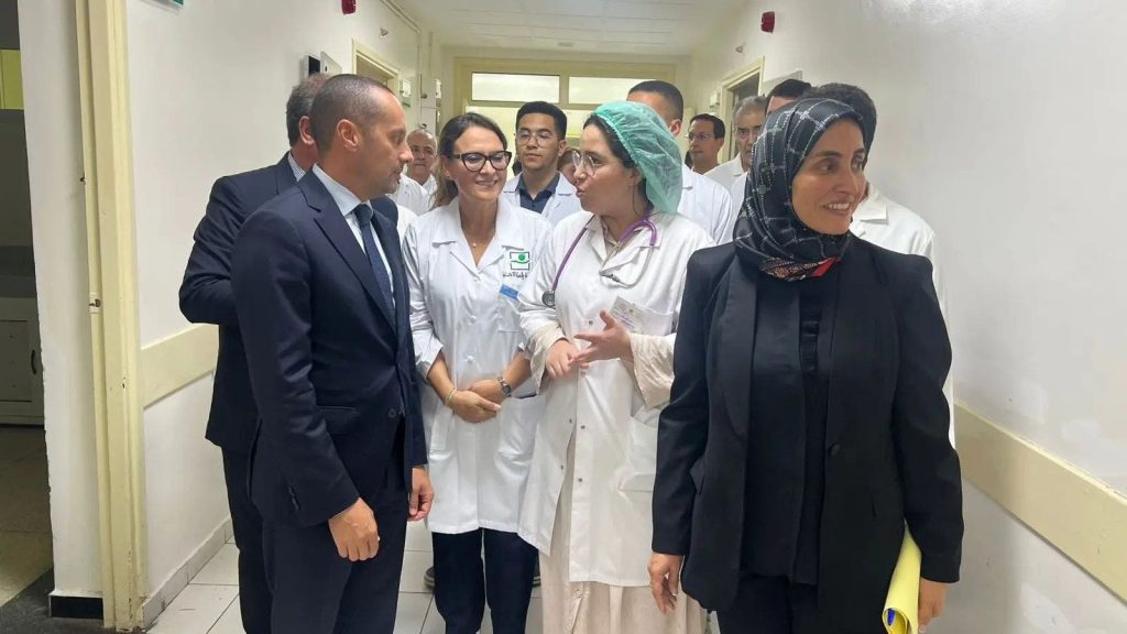 وزير الصحة يتدخل لإنقاذ تلميذة مصابة بمرض نادر بالناظور