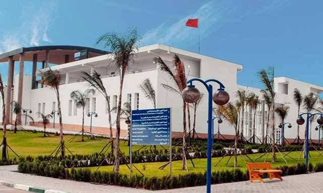 جدل واسع في جامعة ابن طفيل بعد تجميد شعبة الإعلام والاتصال