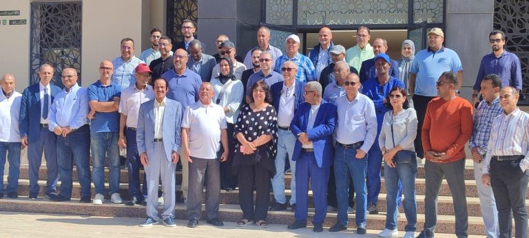 وفد صحفي عربي رفيع المستوى يتفقد منشآت العيون ضمن لقاء "السيادة الإعلامية"