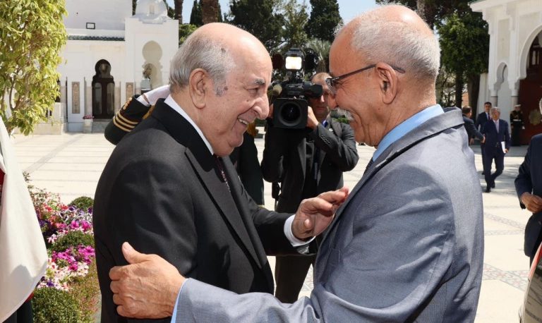 تقرير فرنسي: "البوليساريو" أداة استقرار سياسي للنظام الجزائري تقرير فرنسي: "البوليساريو" أداة استقرار سياسي للنظام الجزائري