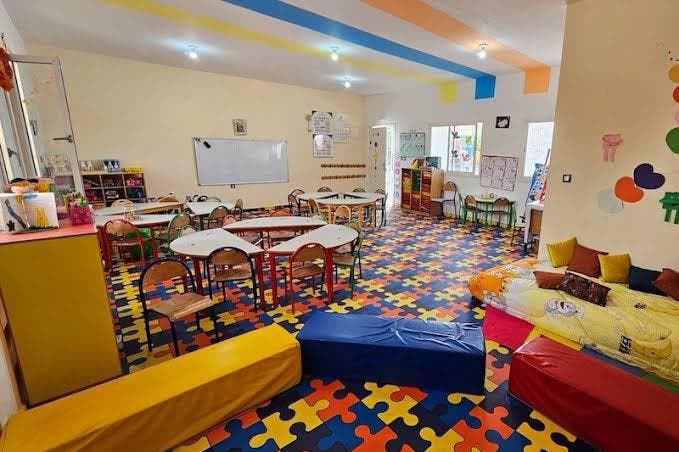 أزمة كتب مدرسية تعصف بمدارس الريادة والناظور أزمة كتب مدرسية تعصف بمدارس الريادة والناظور