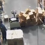 مرسيليا.. طرد عامل بعد كشف تزييفه حادثة شغل للاستفادة من تعويضات