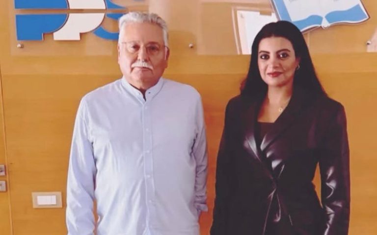 مايسة سلامة الناجي تنسحب من "التقدم والاشتراكية" وتعلن ترشحها مستقلة مايسة سلامة الناجي تنسحب من "التقدم والاشتراكية" وتعلن ترشحها مستقلة