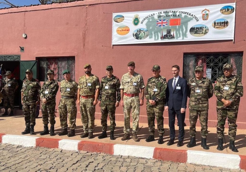 جنود بريطانيون من جبل طارق يشاركون في مناورات عسكرية مع المغرب بمراكش