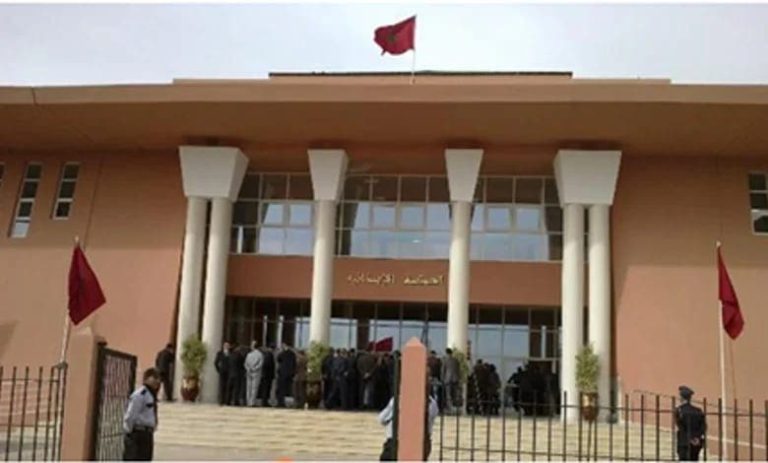 بن جرير: المحكمة تستبدل عقوبات حبسية بعقوبات بديلة لتخفيف الاكتظاظ