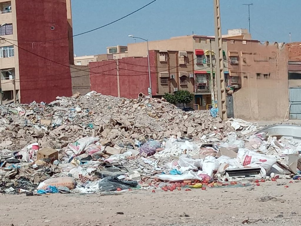 وجدة تحدد 3 مطارح جديدة لمخلفات البناء وتحذر المخالفين