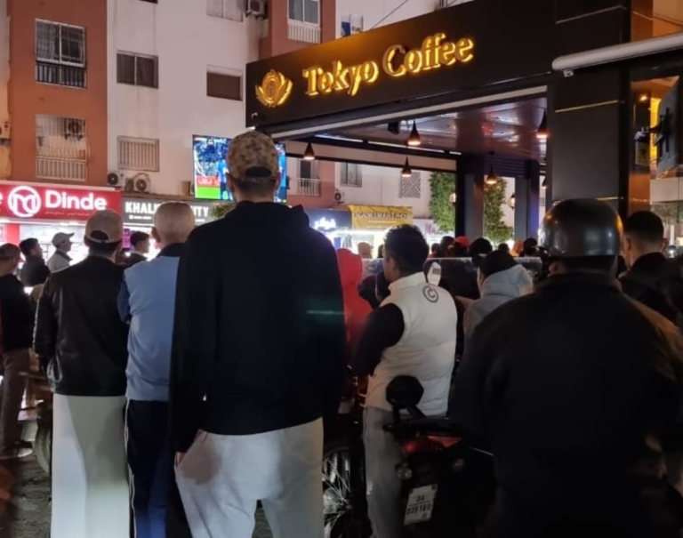 أكادير.. المجلس الجماعي يعدل توقيت إغلاق المحلات وسط جدل واسع