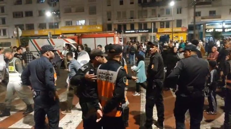 حريق مهول يلتهم قيسارية الحفاري بالدار البيضاء ويستنفر السلطات حريق مهول يلتهم قيسارية الحفاري بالدار البيضاء ويستنفر السلطات