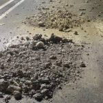 حفر خطيرة تهدد سلامة السائقين ببني ملال وتثير استياءً واسعًا