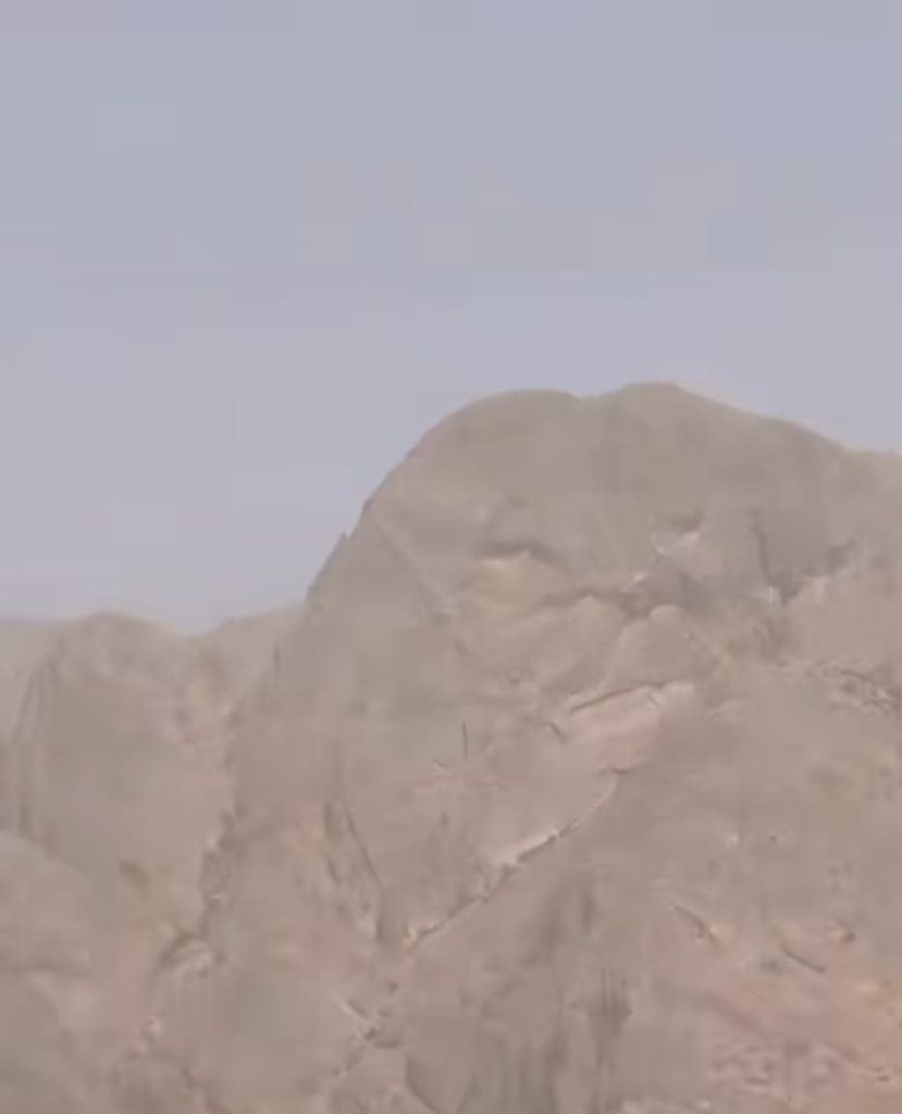 "أسد الأطلس" ينطق من صخور تافراوت: تحفة طبيعية تجذب الأنظار "أسد الأطلس" ينطق من صخور تافراوت: تحفة طبيعية تجذب الأنظار