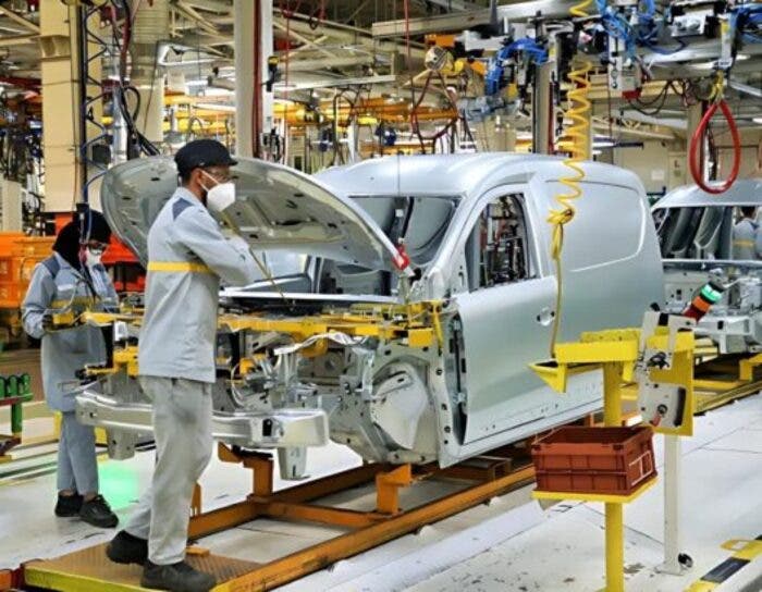 أوروبا تراهن على المغرب: ميناء صناعي ضخم للسيارات يعزز الشراكة الاقتصادية أوروبا تراهن على المغرب: ميناء صناعي ضخم للسيارات يعزز الشراكة الاقتصادية