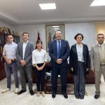 رئيس جماعة تطوان يستقبل وفدًا من بلدية برشلونة لتعزيز أواصر التعاون والشراكة