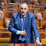 منصف الطوب يدق ناقوس الخطر: “شباب تطوان كيموتوا فالبحر… لا معامل ولا فرص شغل”