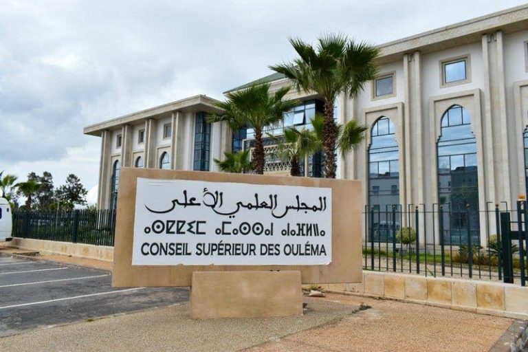 تجديد الجدل حول صندوق الزكاة بالمغرب بعد فتوى جديدة وإطلاق بوابة إلكترونية تجديد الجدل حول صندوق الزكاة بالمغرب بعد فتوى جديدة وإطلاق بوابة إلكترونية