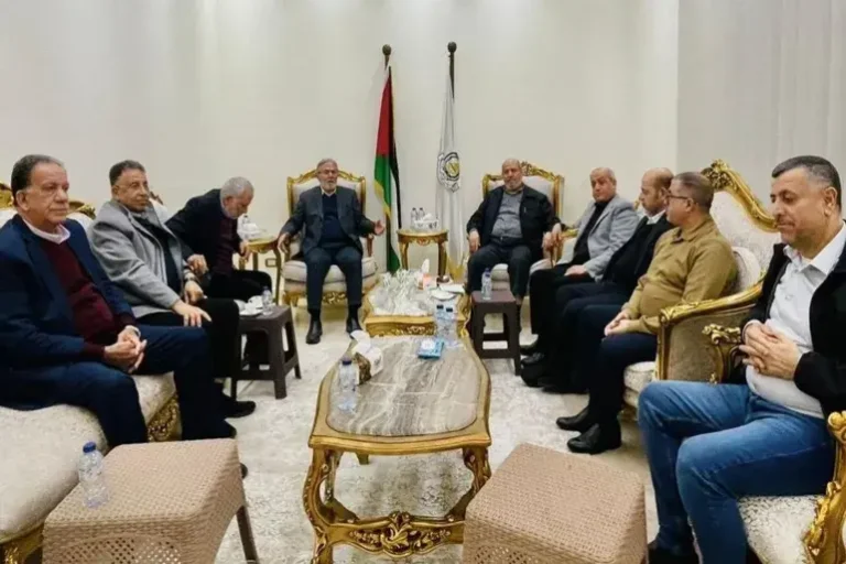 فتح وحماس تبحثان في القاهرة ترتيبات ما بعد الحرب في غزة