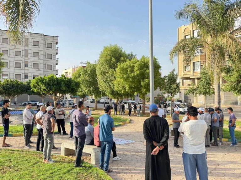 ساكنة با محمد بتاونات تُحبط محاولة "تشويش" وتُؤكد دعمها لمسار التنمية