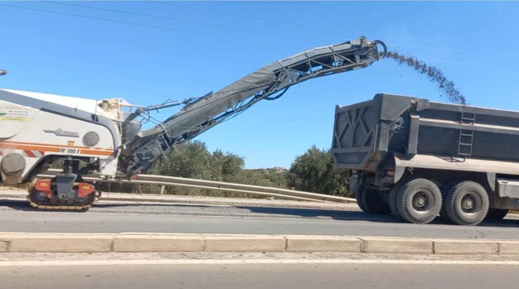 طريق صفرو-فاس: "ترقيع" يعيد الجدل حول جودة المشاريع الطرقية