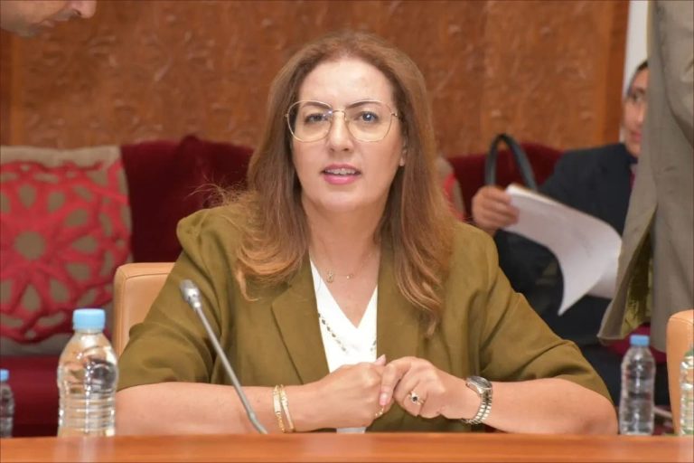 برلمانية تنتقد غياب الدعم للاعبات المنتخب المغربي في كأس العالم برلمانية تنتقد غياب الدعم للاعبات المنتخب المغربي في كأس العالم