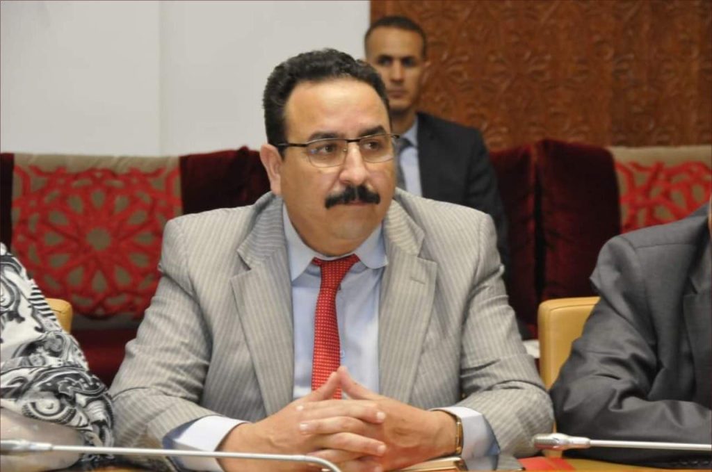 برلماني يدافع عن أداء الحكومة في مناقشة قانون المالية الجديد برلماني يدافع عن أداء الحكومة في مناقشة قانون المالية الجديد