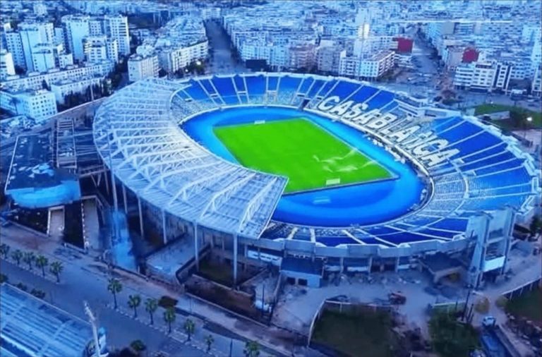 مصير ديربي الدار البيضاء يواجه المجهول.. هل يُقام قبل إغلاق "دونور"؟