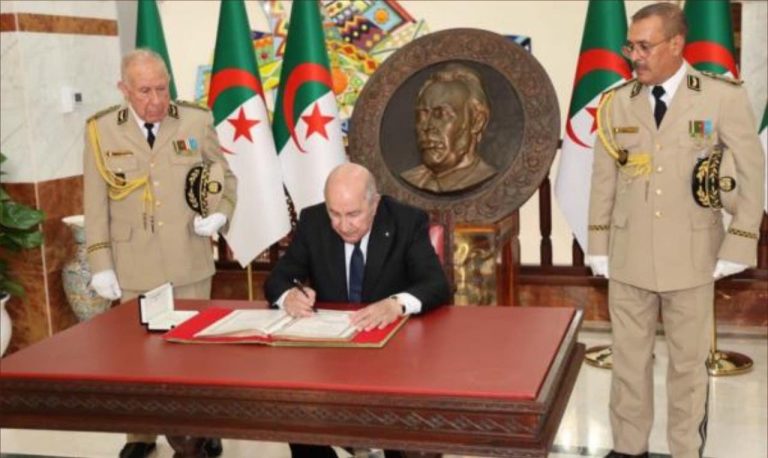 هل تجرؤ الجزائر على طرد سفير أمريكا والدول المصوتة لصالح المغرب من فوق أراضيها؟ هل تجرؤ الجزائر على طرد سفير أمريكا والدول المصوتة لصالح المغرب من فوق أراضيها؟