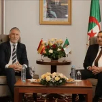 الحزب الشعبي يطالب بمساءلة وزير الداخلية الإسباني بعد اجتماعاته مع مسؤولين جزائريين