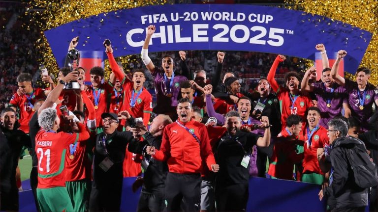 فنانون مغاربة يحتفلون بإنجاز "أشبال الأطلس" التاريخي في كأس العالم