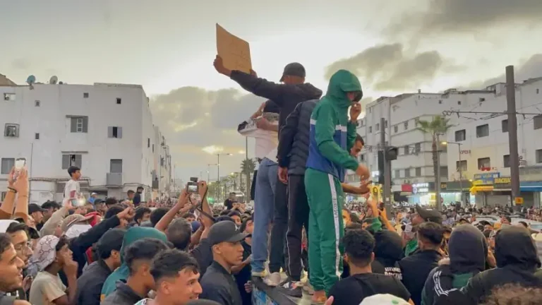 الدار البيضاء: إغلاق محلات تجارية وقاعات رياضية تحسبًا لاحتجاجات "جيل زد"