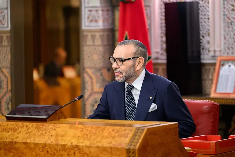 الملك يصادق على مرسومين لتعزيز الكفاءات العسكرية والصحية