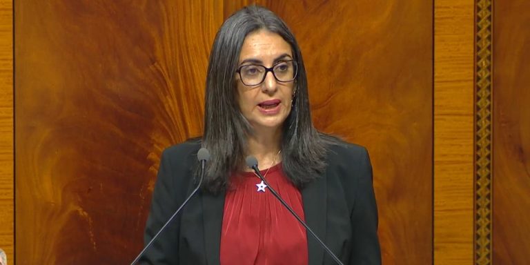فتاح العلوي: قانون المالية الجديد يعزز صمود الاقتصاد المغربي رغم التحديات الدولية